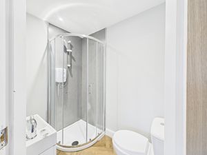 Photo 22- click for photo gallery